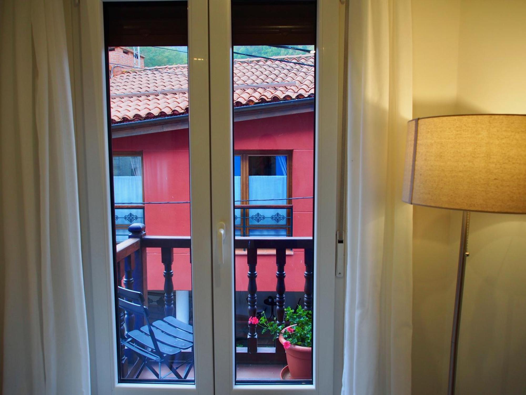 Hostal Remoña Espinama Exterior foto